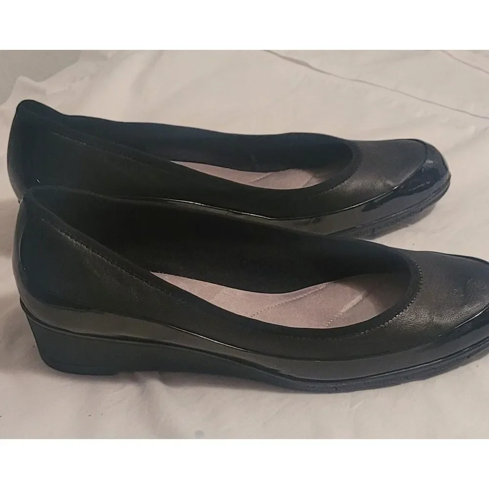 Liz‎ Claiborne Black Women's Sz 10 M 'Stacy' Patent /Leather Upper Wedge Heel